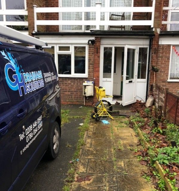 drain clearing mitcham, surrey plumbing